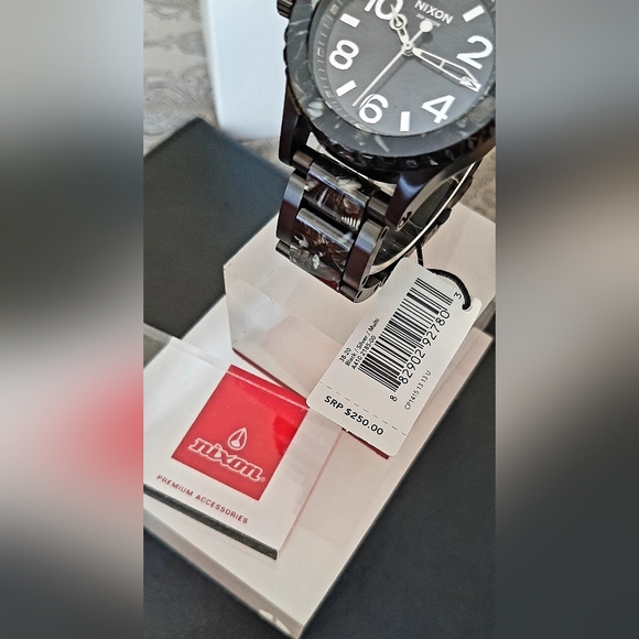 Nixon 38-20 Women's Watch A410 2185 *NWT* - Picture 4 of 12